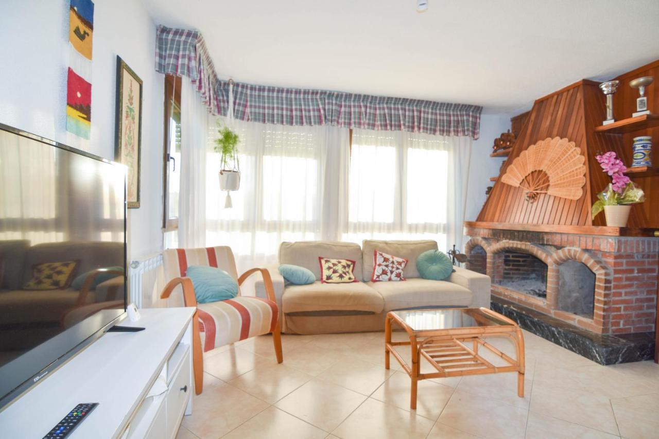 Amplio Y Comodo Chalet En Ajo Con Preciosas Vistas Kültér fotó